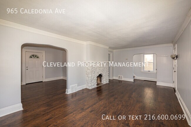 Building Photo - 965 Caledonia Ave