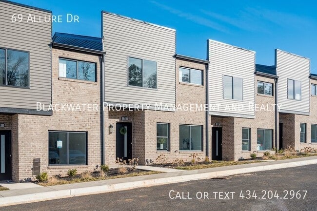 Building Photo - 69 Allure Dr