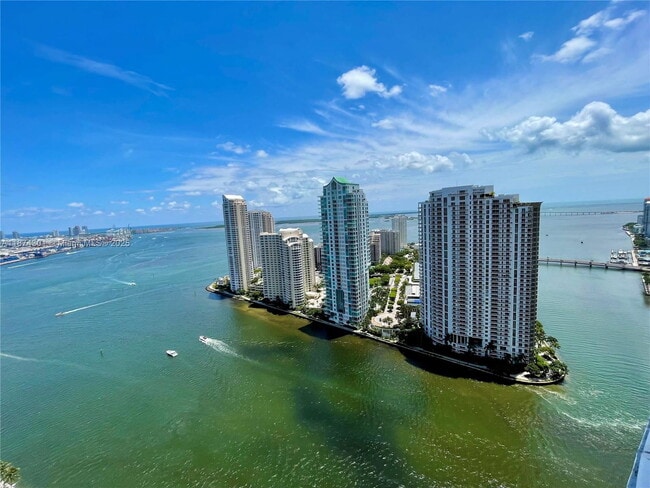 Building Photo - 300 S Biscayne Blvd