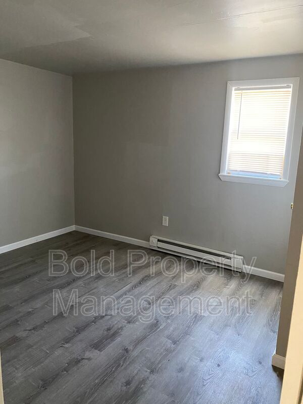 Building Photo - 507 Lehman