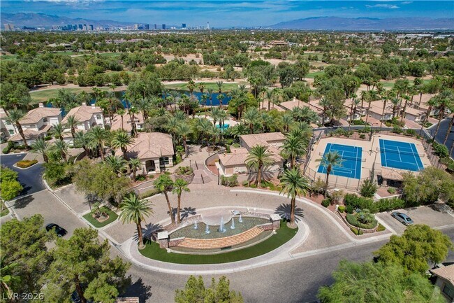 Building Photo - 2050 W Warm Springs Rd