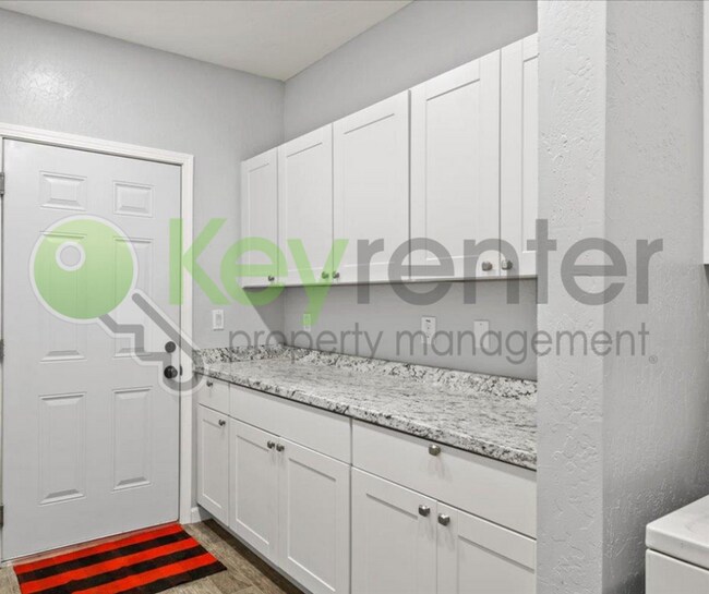 Building Photo - 5374 Porter Ranch Rd