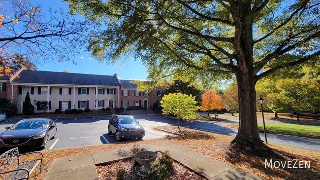 Building Photo - 6733 Constitution Ln