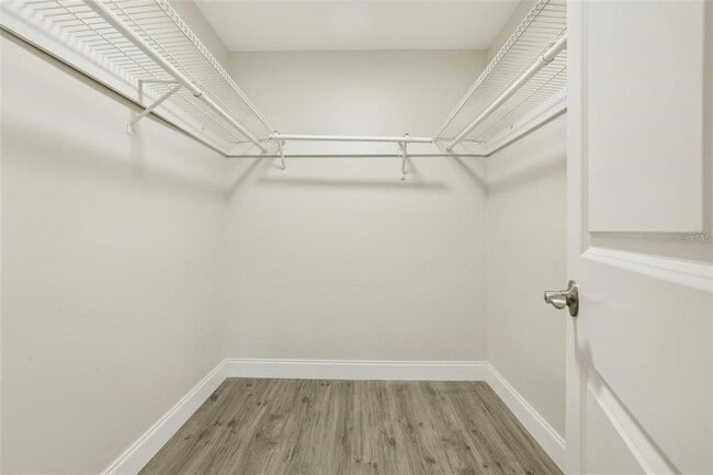 Building Photo - 1052 Manchester Cir