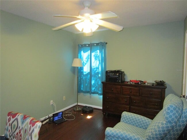 Building Photo - 4967 Pond Ridge Dr