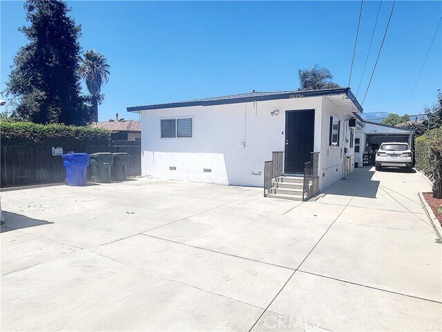 Building Photo - 11125 Freer Ave