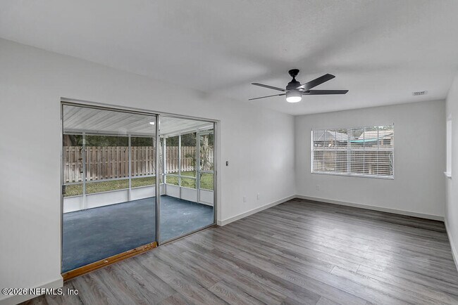 Building Photo - 407 Cassandra Ln