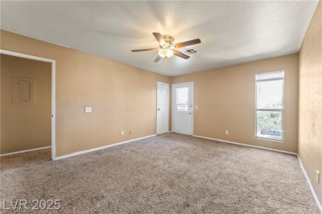 Building Photo - 1628 Justin Ct