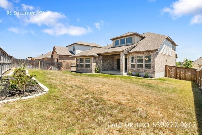 Building Photo - 29003 Throssel Ln