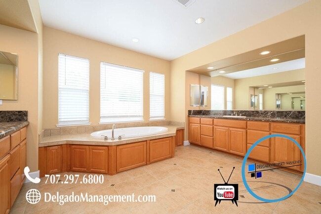 Building Photo - Benicia! Waters End five bedrooms, four baths and over 4,300SF available now!