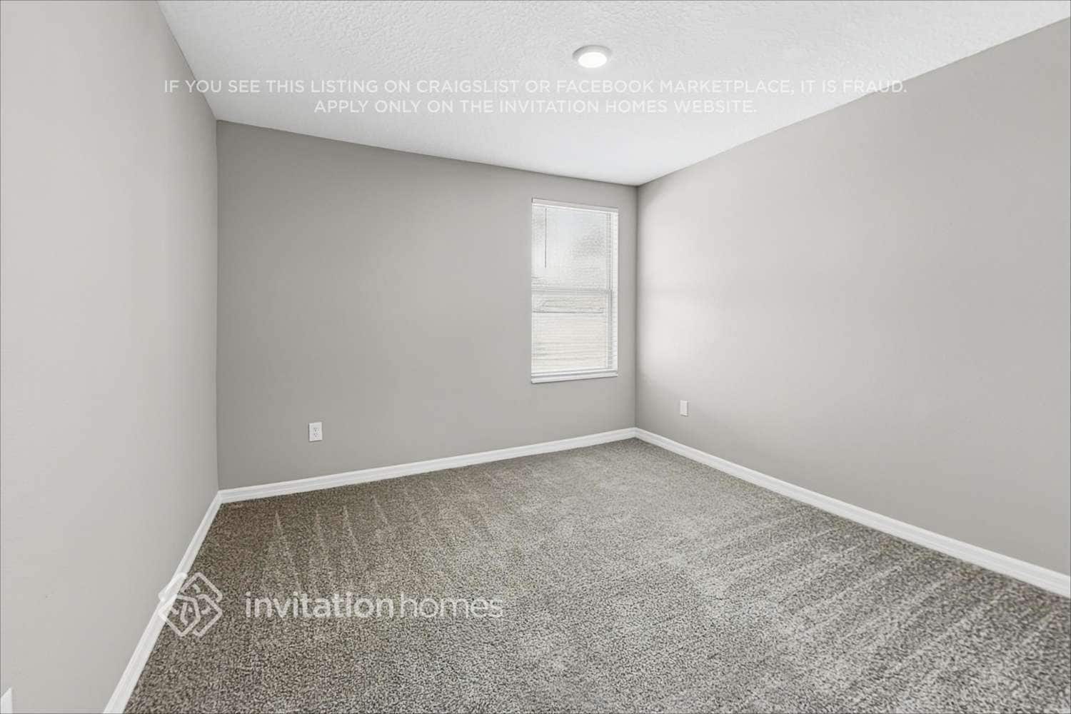 Building Photo - 2239 Jungle Dr