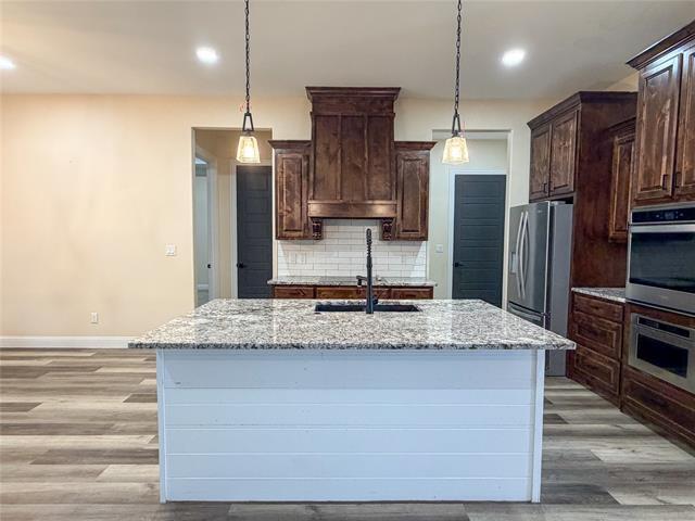 Building Photo - 1290 Co Rd 2175