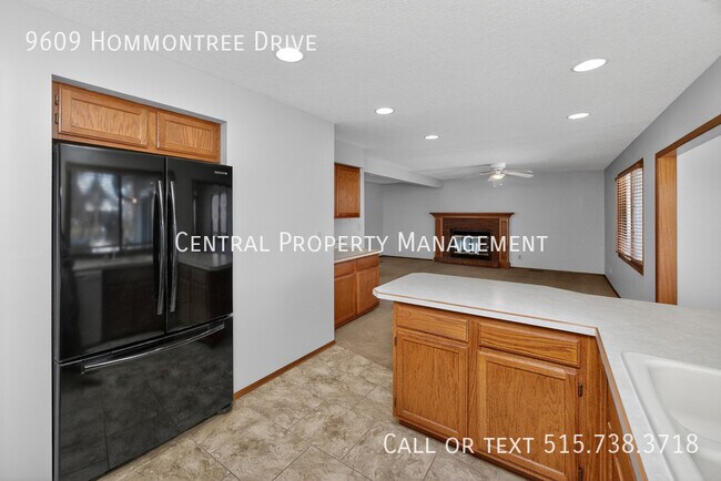 Building Photo - 9609 Hammontree Dr