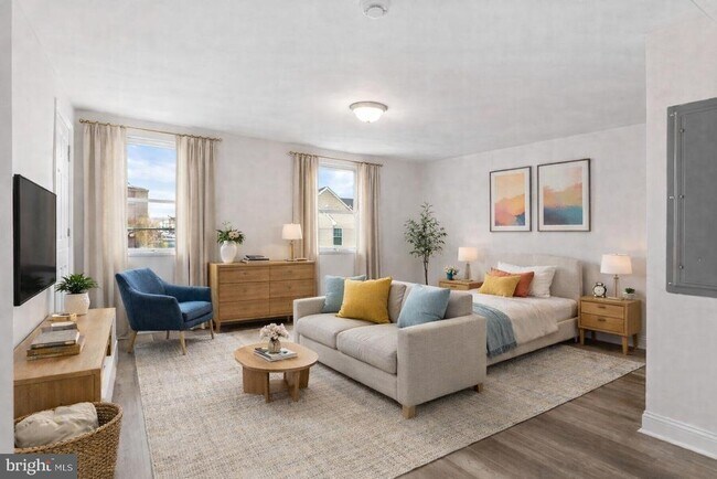 Building Photo - 1124 S 15th St