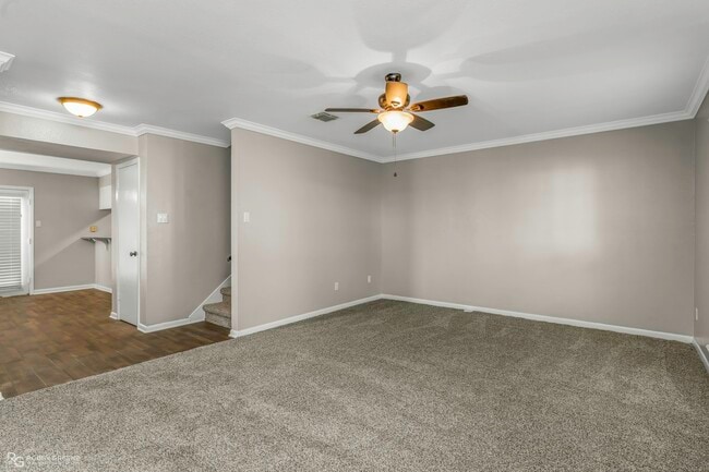 Building Photo - 10312 Cortez Dr