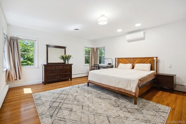 Building Photo - 28 Paddington Rd