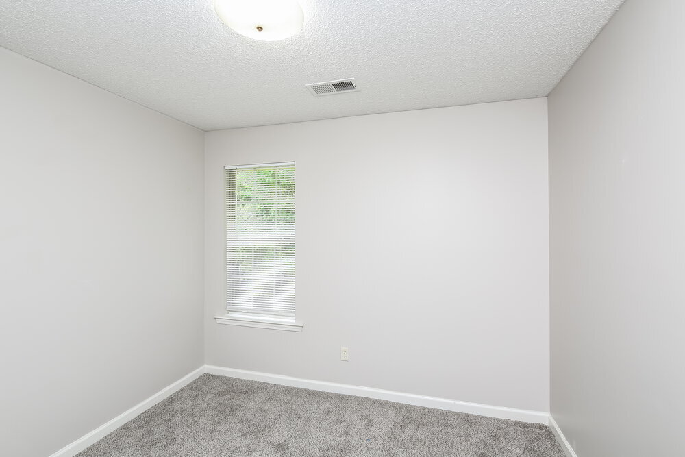 Building Photo - 3875 Neyland Valley Dr