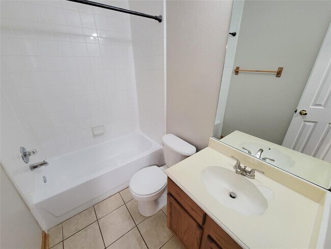 Building Photo - 4226 Daisy Meadow Dr