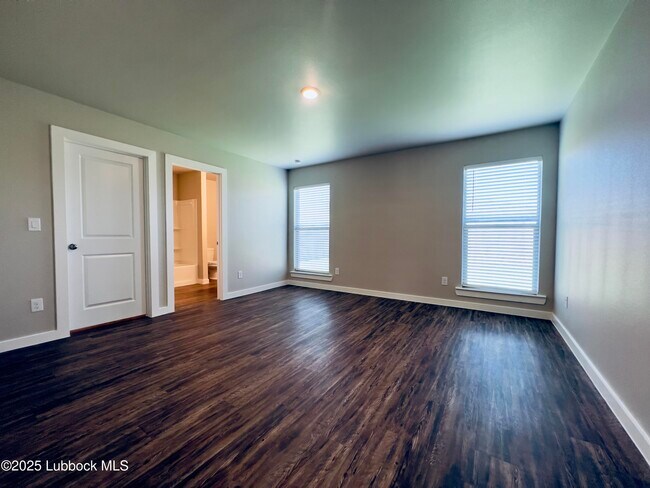 Building Photo - 2132 Kirksey Ave