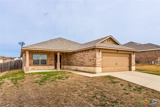 Building Photo - 2707 Camp Cooper Dr