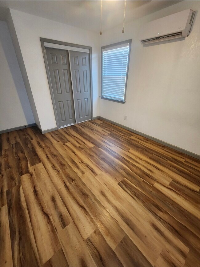 Building Photo - 4706 Bowie Dr