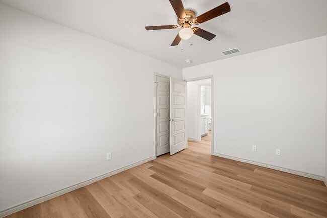 Building Photo - Country Living In Idalou ISD!