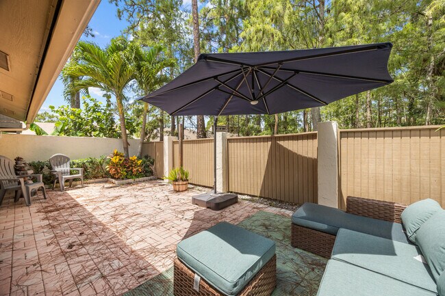 Building Photo - 257 Pleasant Wood Dr