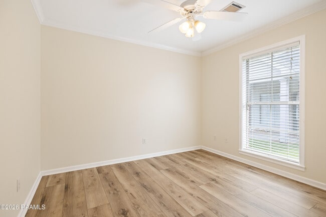 Building Photo - 133 Wild Rose Ln