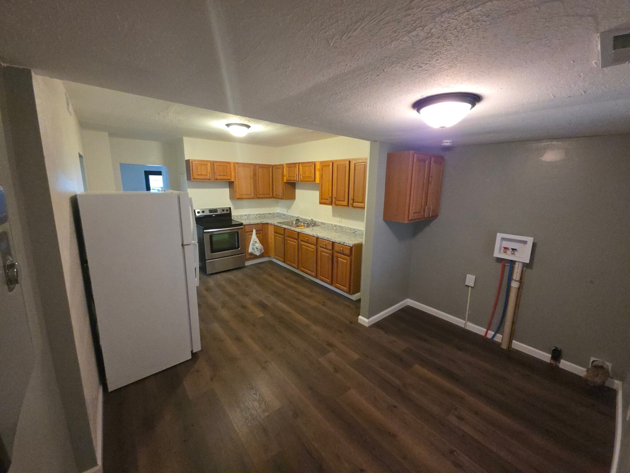 Building Photo - 240 Marshall St