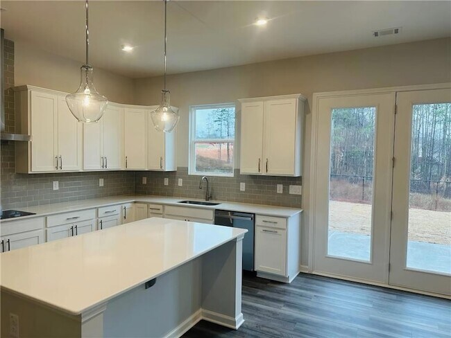 Building Photo - 263 Brighton Bnd Ln