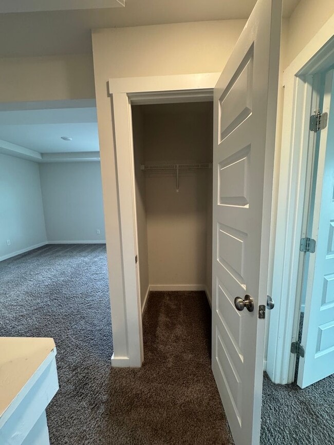 Building Photo - Spacious 3-Bedroom Home with Loft – Minute...