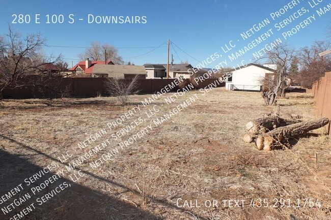 Building Photo - Newly Remodeled 2 Bedroom Basement Apartment