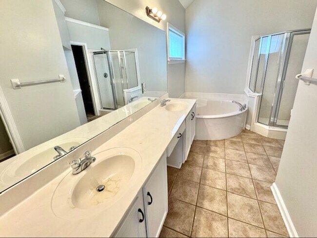 Building Photo - Cordova- Great Location- 3 bedroom/2bath h...