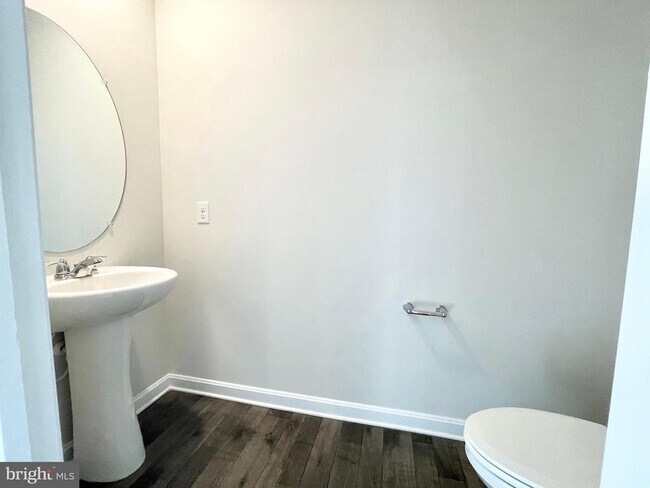 Building Photo - 28 Citrus Dr