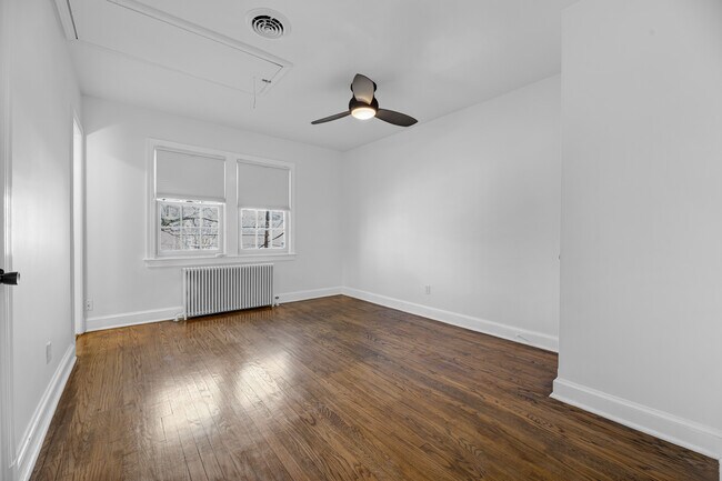 Building Photo - 3822 W St NW