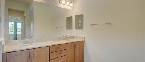 Building Photo - 12762 Fairington Way