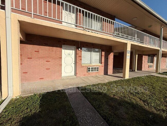 Primary Photo - 3301 58th Ave S