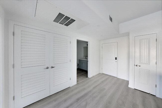 Building Photo - 2076 Millennium Wy