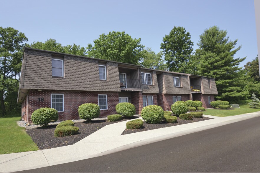 Glenmont Manor 371 Route 9W Glenmont NY 12077 Apartment Finder