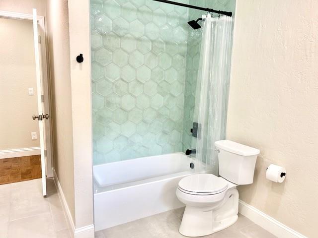 Building Photo - 2716 Glencliff Dr