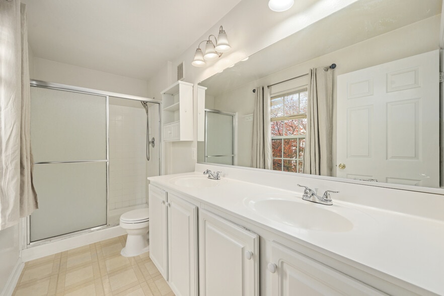 Building Photo - 13152 Marcey Creek Rd