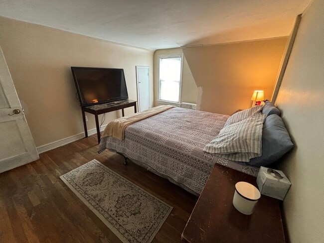 Building Photo - Cozy Home for Lease!