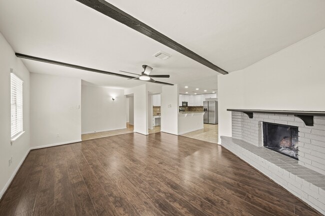 Building Photo - 6711 Pickett Dr