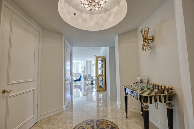 Building Photo - 3740 S Ocean Blvd