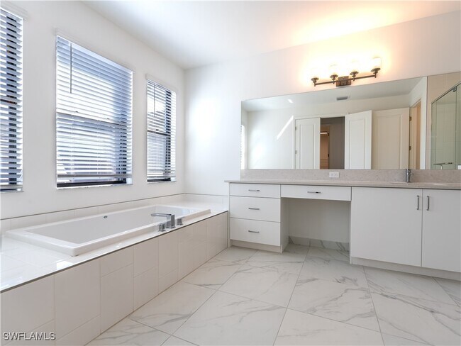 Building Photo - 20131 Camellia Crosse Ln