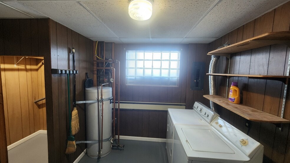 Building Photo - 4003 Garfield St