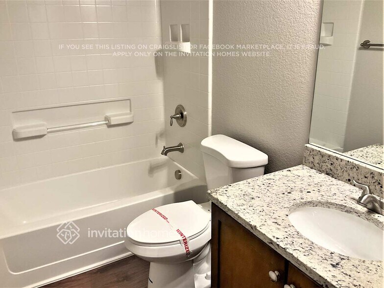 Building Photo - 8023 Silver Birch Dr