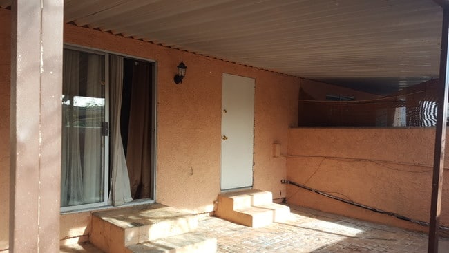 Building Photo - Ready to move-in 1BD apartment