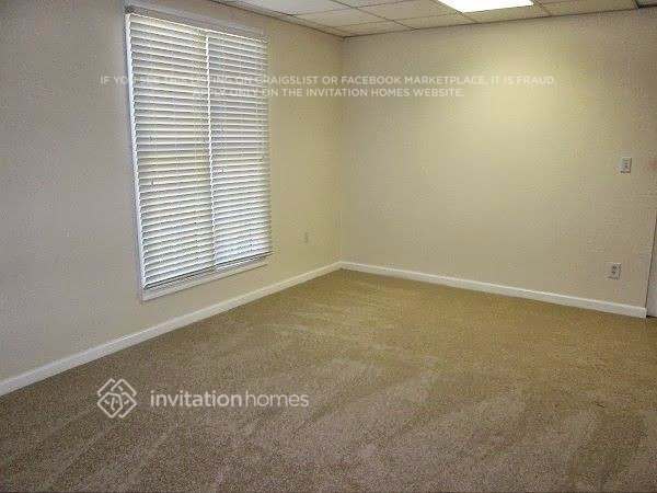 Building Photo - 5446 Pinedale Cir