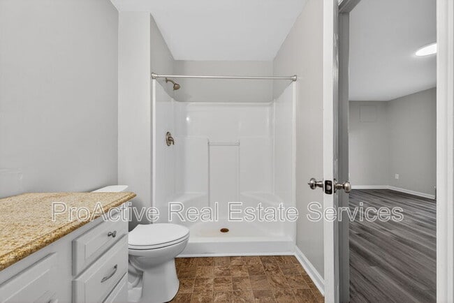 Building Photo - 3400 Cricket Hollow Ln